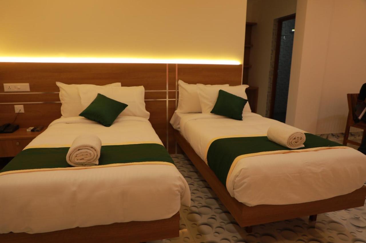 Delano Residency Hotel Kaliyal Eksteriør billede