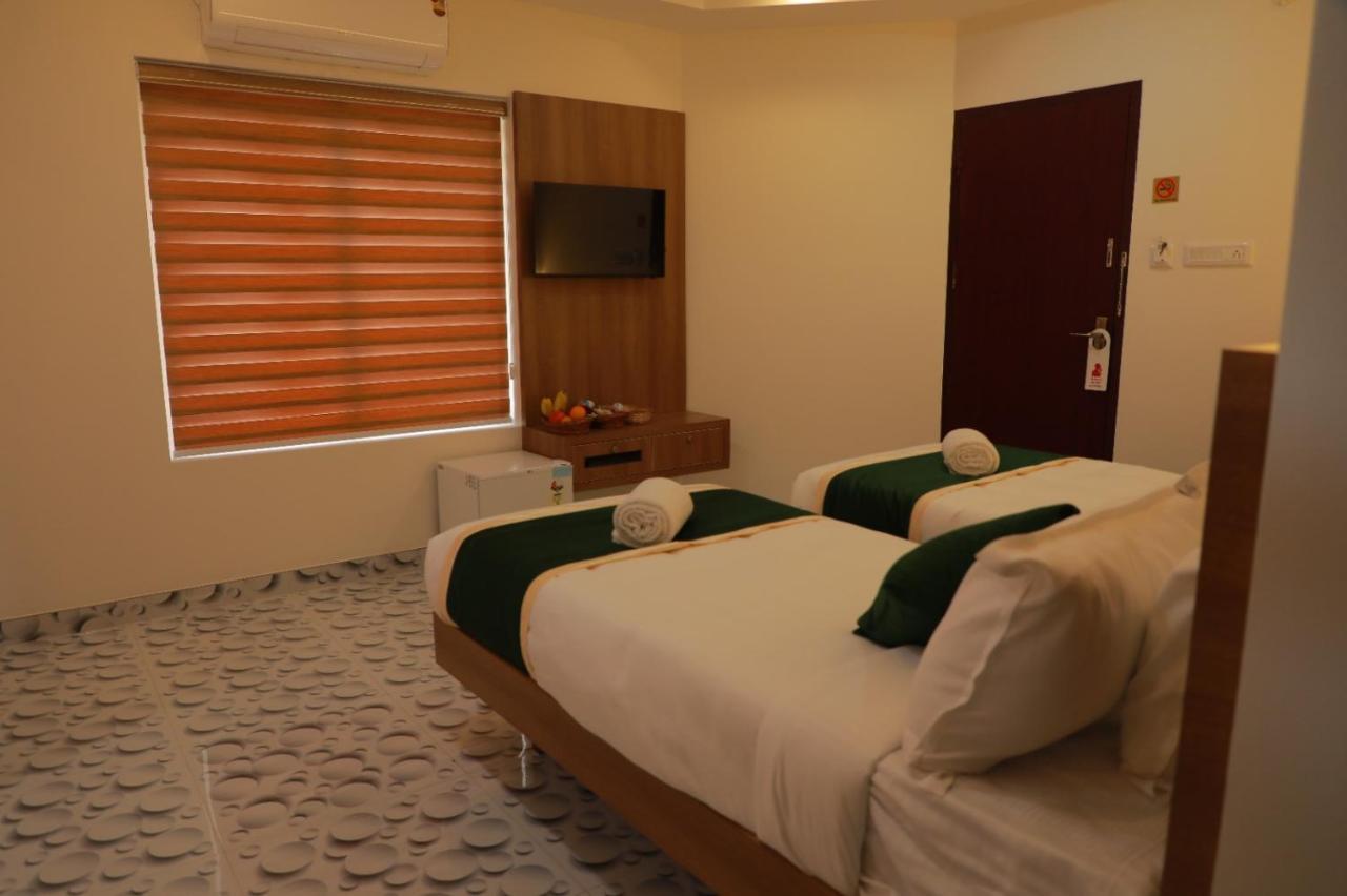 Delano Residency Hotel Kaliyal Eksteriør billede