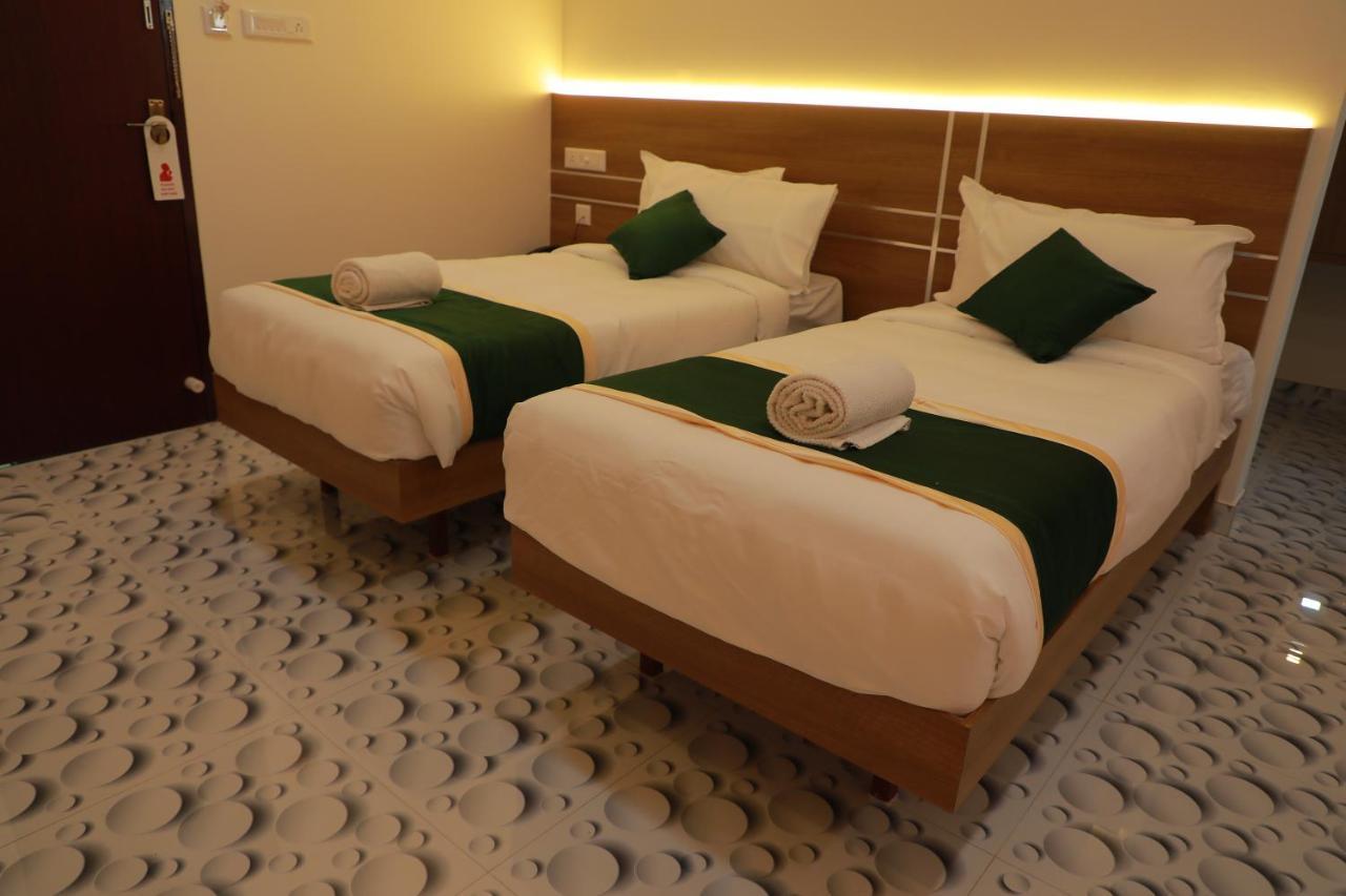 Delano Residency Hotel Kaliyal Eksteriør billede